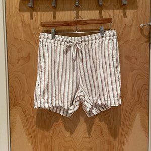 Old Navy cream/tan/gray striped linen blend shorts size M - EUC